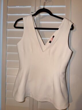 Zara White V-Neck Sleeveless Peplum Tank